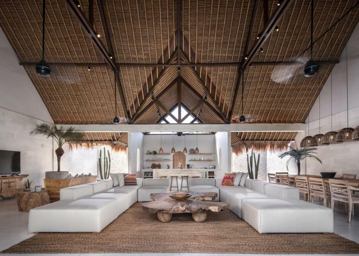 Villa Massilia Bali Seminyak Exteriör bild